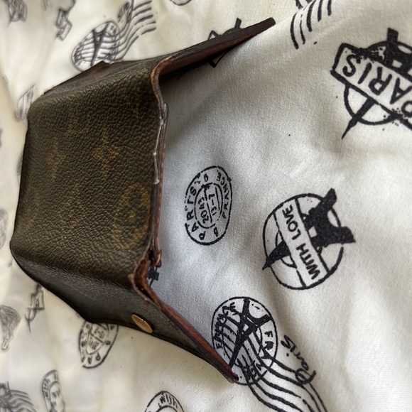 Louis Vuitton key chains - Picture 5 of 10